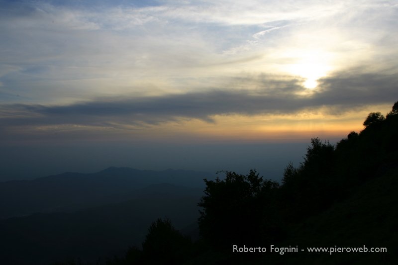 30  Tramonto in Valcava.JPG